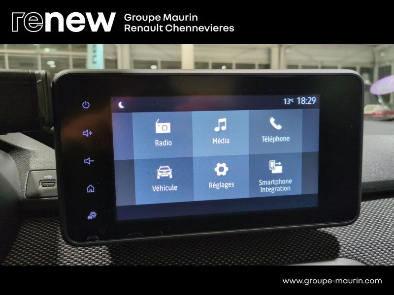 DACIA Sandero d’occasion à vendre à CHENNEVIÈRES-SUR-MARNE chez ADP - SOVEA 94 (Photo 12)