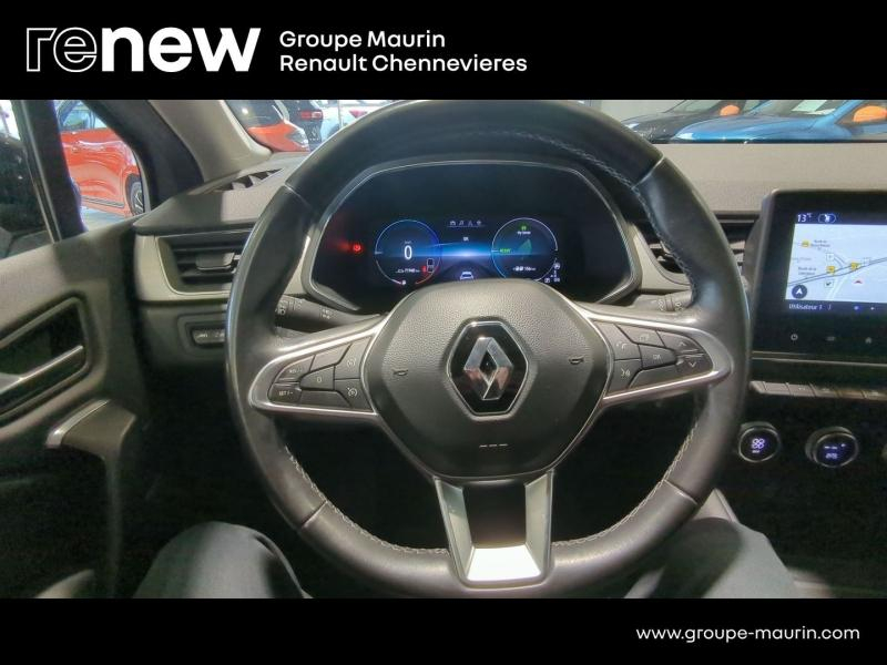 RENAULT Captur d’occasion à vendre à CHENNEVIÈRES-SUR-MARNE chez ADP - SOVEA 94 (Photo 15)