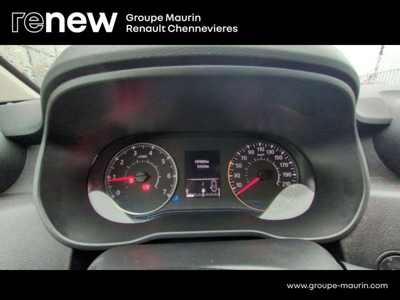 DACIA Duster d’occasion à vendre à CHENNEVIÈRES-SUR-MARNE chez ADP - SOVEA 94 (Photo 9)