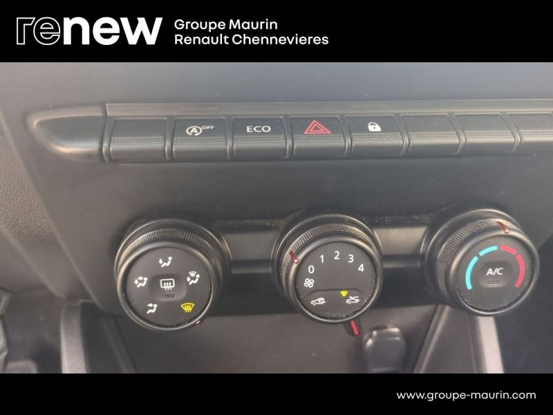 DACIA Duster d’occasion à vendre à CHENNEVIÈRES-SUR-MARNE chez ADP - SOVEA 94 (Photo 14)