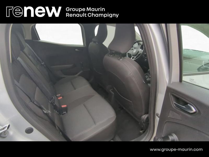 RENAULT Clio d’occasion à vendre à CHENNEVIÈRES-SUR-MARNE chez ADP - SOVEA 94 (Photo 16)