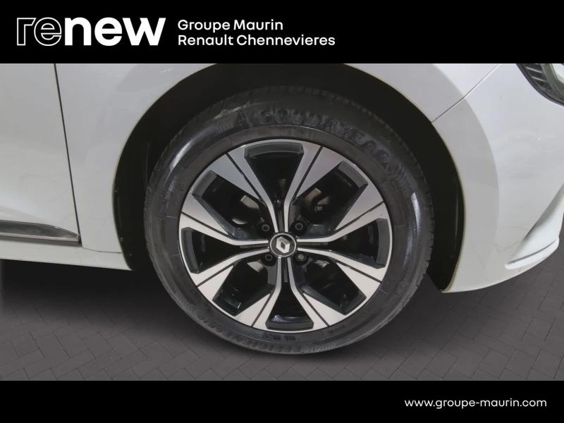 RENAULT Clio d’occasion à vendre à CHENNEVIÈRES-SUR-MARNE chez ADP - SOVEA 94 (Photo 11)