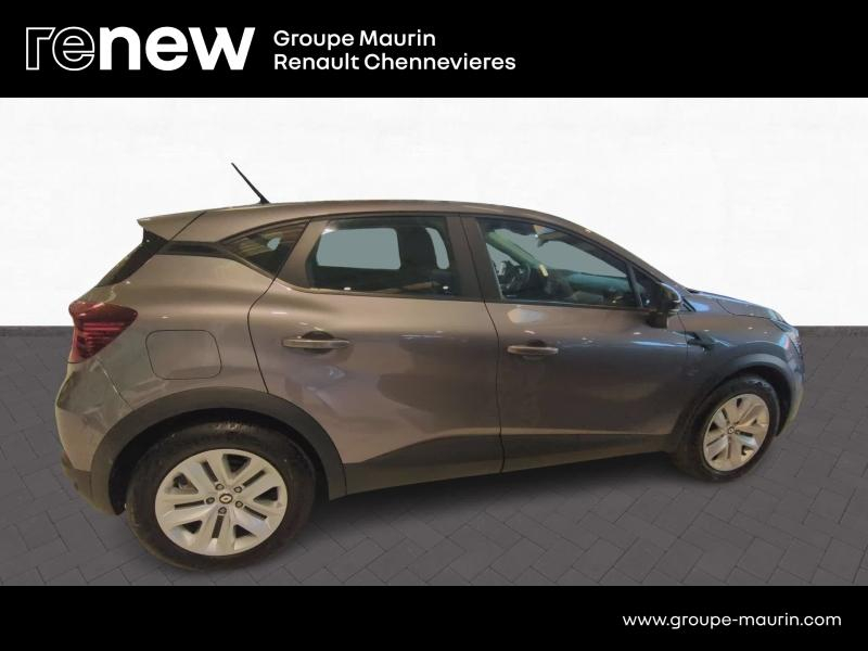 RENAULT Captur d’occasion à vendre à CHENNEVIÈRES-SUR-MARNE chez ADP - SOVEA 94 (Photo 3)