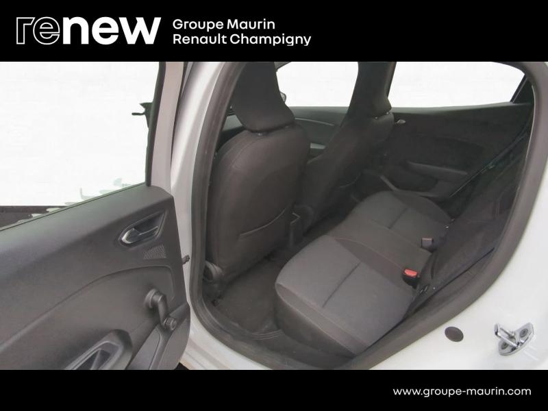 RENAULT Clio d’occasion à vendre à CHENNEVIÈRES-SUR-MARNE chez ADP - SOVEA 94 (Photo 13)