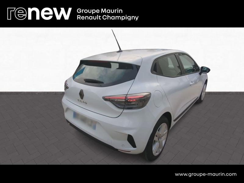 RENAULT Clio d’occasion à vendre à CHENNEVIÈRES-SUR-MARNE chez ADP - SOVEA 94 (Photo 5)