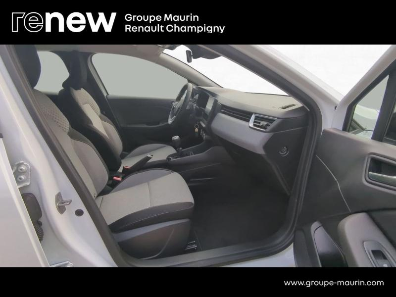 RENAULT Clio d’occasion à vendre à CHENNEVIÈRES-SUR-MARNE chez ADP - SOVEA 94 (Photo 9)