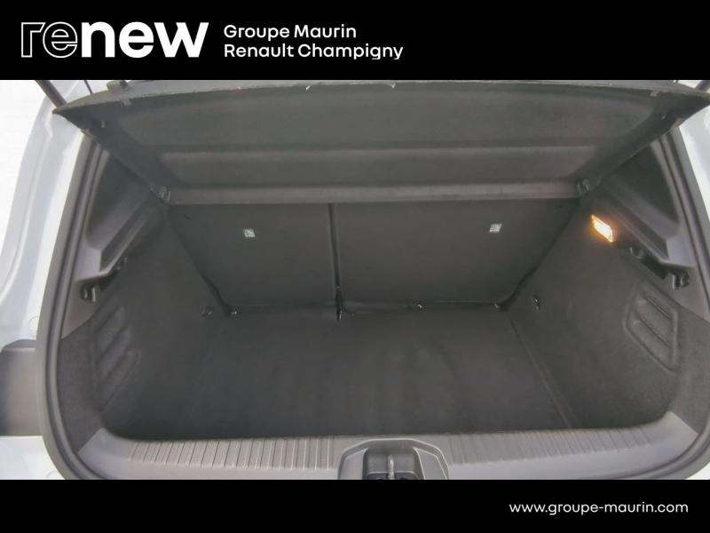 RENAULT Clio d’occasion à vendre à CHENNEVIÈRES-SUR-MARNE chez ADP - SOVEA 94 (Photo 11)