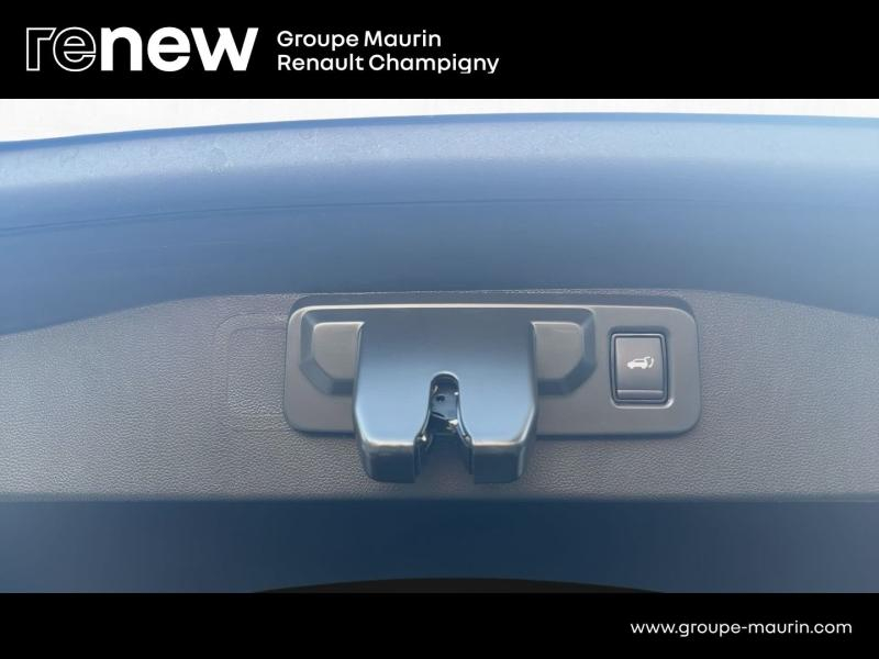 RENAULT Austral d’occasion à vendre à CHENNEVIÈRES-SUR-MARNE chez ADP - SOVEA 94 (Photo 11)