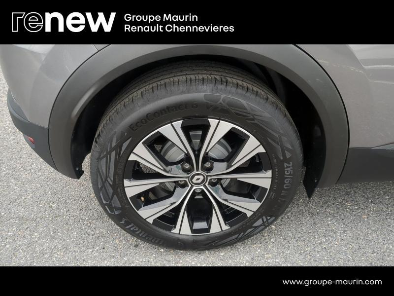 RENAULT Captur d’occasion à vendre à CHENNEVIÈRES-SUR-MARNE chez ADP - SOVEA 94 (Photo 9)