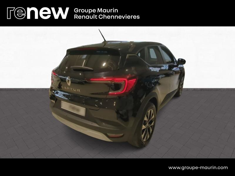 RENAULT Captur d’occasion à vendre à CHENNEVIÈRES-SUR-MARNE chez ADP - SOVEA 94 (Photo 5)