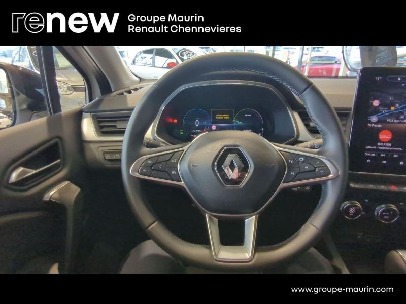 RENAULT Captur d’occasion à vendre à CHENNEVIÈRES-SUR-MARNE chez ADP - SOVEA 94 (Photo 15)