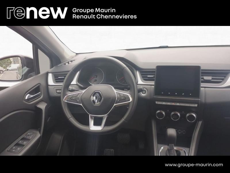 RENAULT Captur d’occasion à vendre à CHENNEVIÈRES-SUR-MARNE chez ADP - SOVEA 94 (Photo 5)
