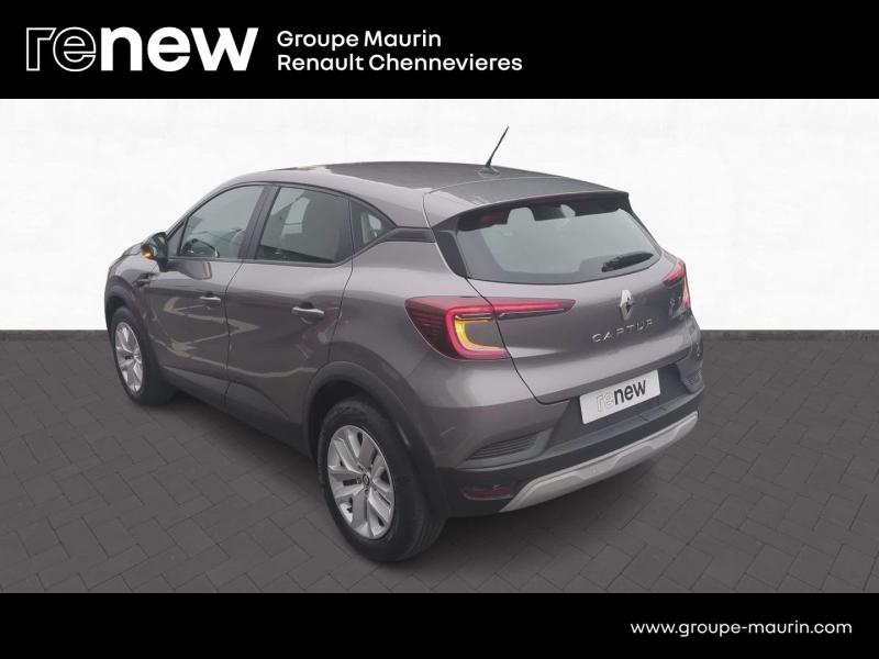 RENAULT Captur d’occasion à vendre à CHENNEVIÈRES-SUR-MARNE chez ADP - SOVEA 94 (Photo 7)