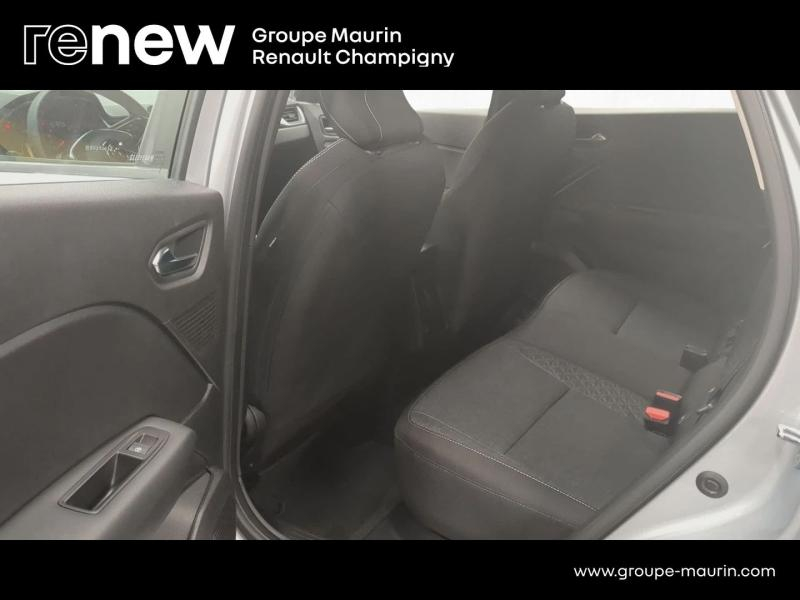 RENAULT Captur d’occasion à vendre à CHENNEVIÈRES-SUR-MARNE chez ADP - SOVEA 94 (Photo 13)