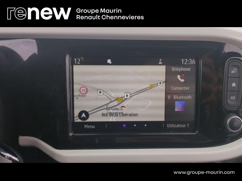 RENAULT Twingo d’occasion à vendre à CHENNEVIÈRES-SUR-MARNE chez ADP - SOVEA 94 (Photo 13)