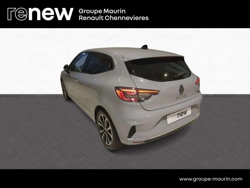 RENAULT Clio d’occasion à vendre à CHENNEVIÈRES-SUR-MARNE chez ADP - SOVEA 94 (Photo 6)