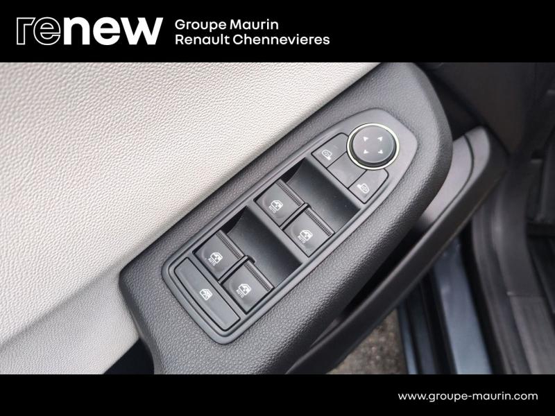 RENAULT Clio d’occasion à vendre à CHENNEVIÈRES-SUR-MARNE chez ADP - SOVEA 94 (Photo 15)