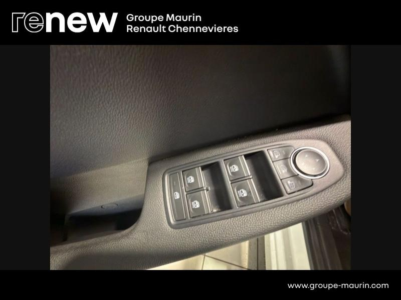 RENAULT Clio d’occasion à vendre à CHENNEVIÈRES-SUR-MARNE chez ADP - SOVEA 94 (Photo 18)