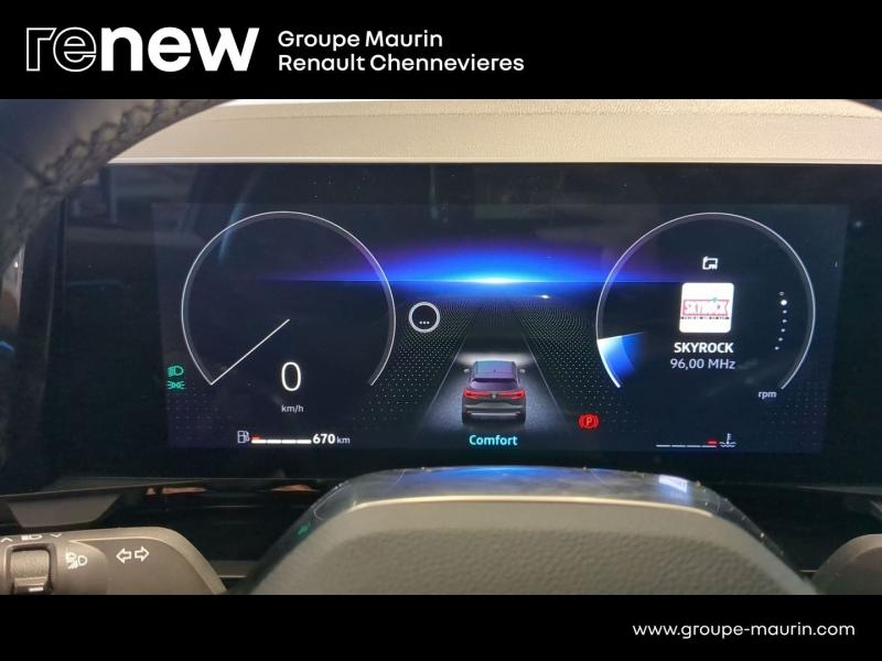 RENAULT Austral d’occasion à vendre à CHENNEVIÈRES-SUR-MARNE chez ADP - SOVEA 94 (Photo 19)