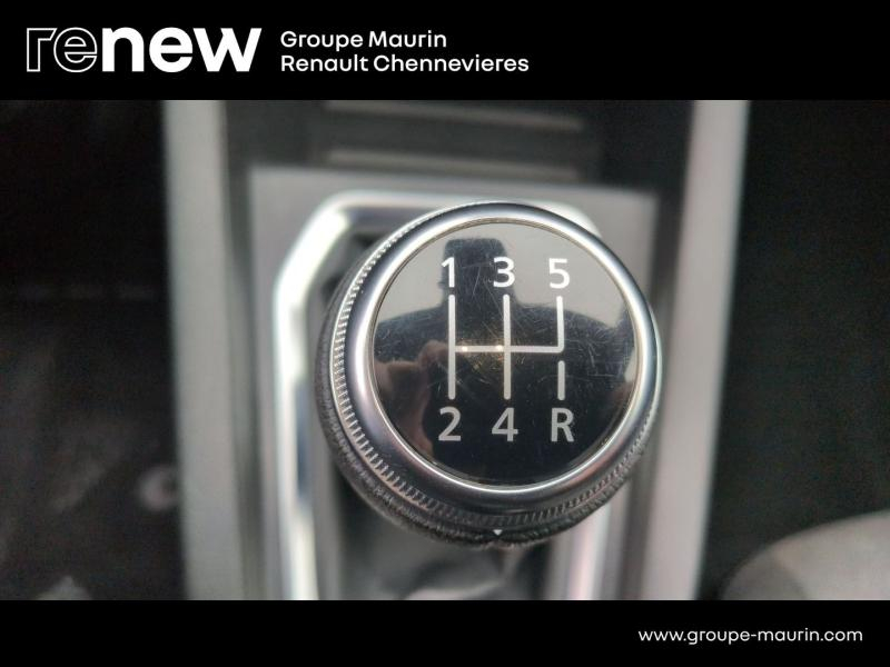 RENAULT Clio d’occasion à vendre à CHENNEVIÈRES-SUR-MARNE chez ADP - SOVEA 94 (Photo 16)