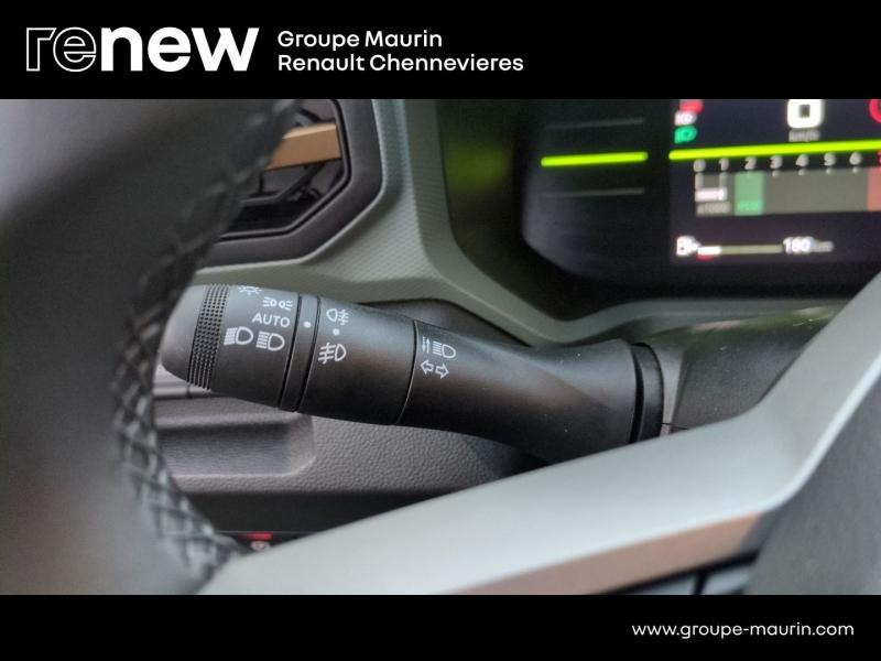 DACIA Duster d’occasion à vendre à CHENNEVIÈRES-SUR-MARNE chez ADP - SOVEA 94 (Photo 19)