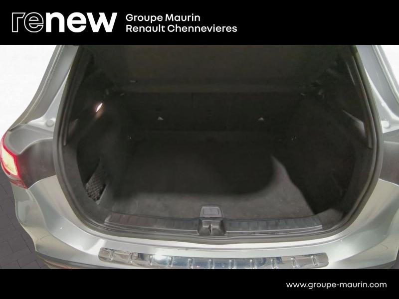 MERCEDES-BENZ Classe GLA d’occasion à vendre à CHENNEVIÈRES-SUR-MARNE chez ADP - SOVEA 94 (Photo 14)