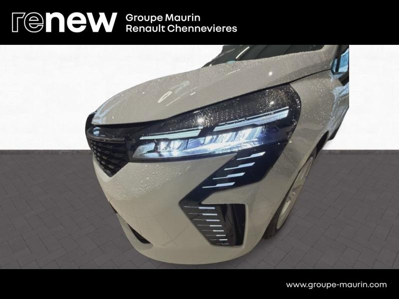 RENAULT Clio d’occasion à vendre à CHENNEVIÈRES-SUR-MARNE chez ADP - SOVEA 94 (Photo 13)