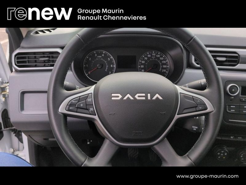 DACIA Duster d’occasion à vendre à CHENNEVIÈRES-SUR-MARNE chez ADP - SOVEA 94 (Photo 20)