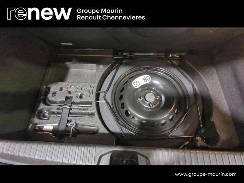 RENAULT Clio d’occasion à vendre à CHENNEVIÈRES-SUR-MARNE chez ADP - SOVEA 94 (Photo 11)