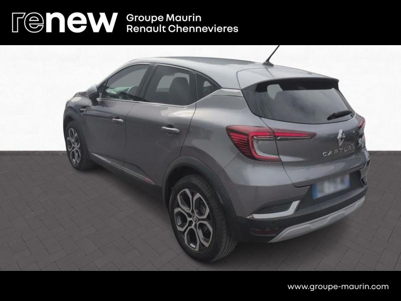 RENAULT Captur d’occasion à vendre à CHENNEVIÈRES-SUR-MARNE chez ADP - SOVEA 94 (Photo 6)