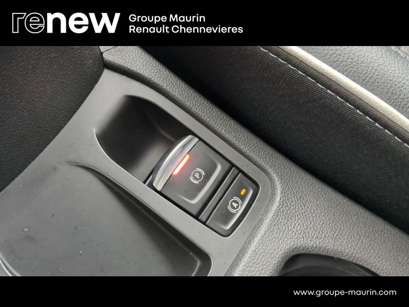 RENAULT Clio d’occasion à vendre à CHENNEVIÈRES-SUR-MARNE chez ADP - SOVEA 94 (Photo 18)