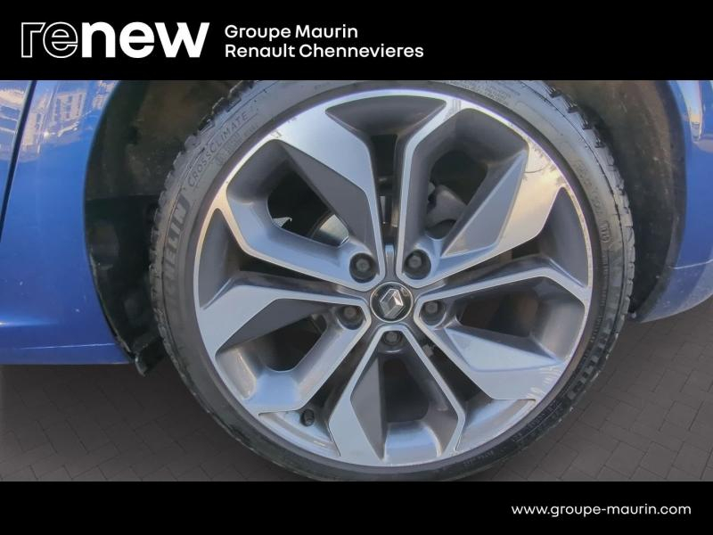 RENAULT Megane d’occasion à vendre à CHENNEVIÈRES-SUR-MARNE chez ADP - SOVEA 94 (Photo 10)