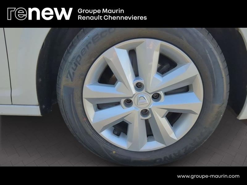 DACIA Sandero d’occasion à vendre à CHENNEVIÈRES-SUR-MARNE chez ADP - SOVEA 94 (Photo 11)