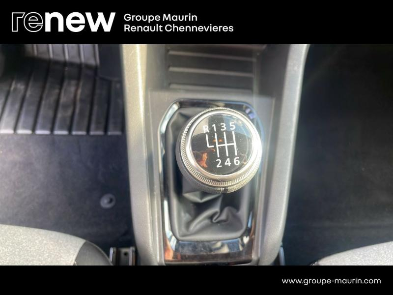 RENAULT Clio d’occasion à vendre à CHENNEVIÈRES-SUR-MARNE chez ADP - SOVEA 94 (Photo 12)