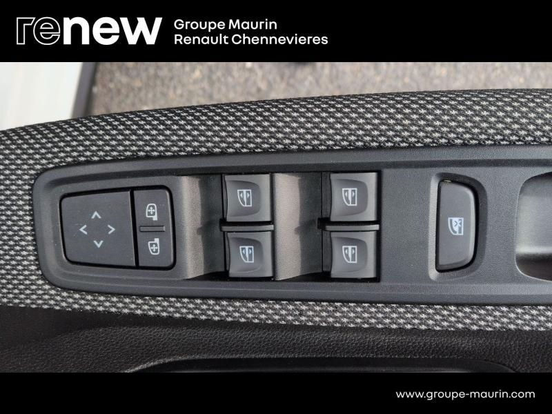 DACIA Sandero d’occasion à vendre à CHENNEVIÈRES-SUR-MARNE chez ADP - SOVEA 94 (Photo 19)