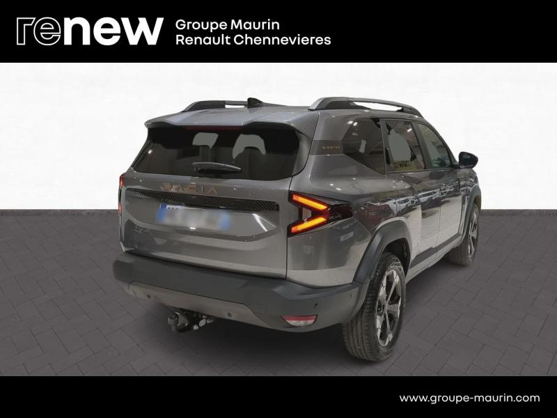 DACIA  d’occasion à vendre à CHENNEVIÈRES-SUR-MARNE chez ADP - SOVEA 94 (Photo 5)