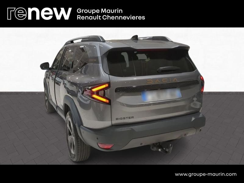 DACIA  d’occasion à vendre à CHENNEVIÈRES-SUR-MARNE chez ADP - SOVEA 94 (Photo 7)