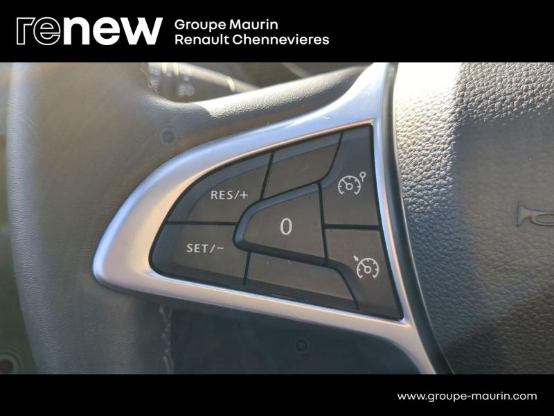 DACIA Duster d’occasion à vendre à CHENNEVIÈRES-SUR-MARNE chez ADP - SOVEA 94 (Photo 15)