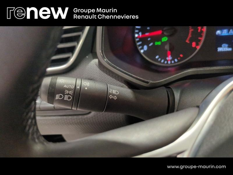 RENAULT Clio d’occasion à vendre à CHENNEVIÈRES-SUR-MARNE chez ADP - SOVEA 94 (Photo 18)