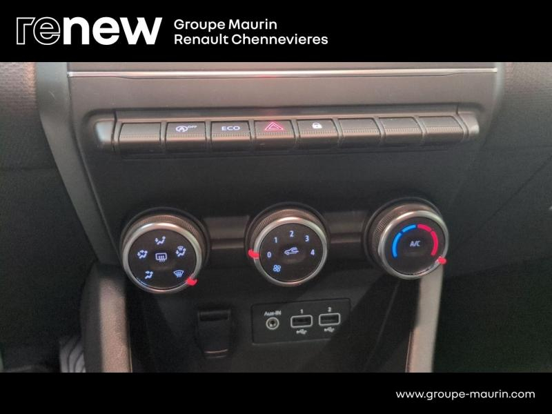 RENAULT Clio d’occasion à vendre à CHENNEVIÈRES-SUR-MARNE chez ADP - SOVEA 94 (Photo 20)