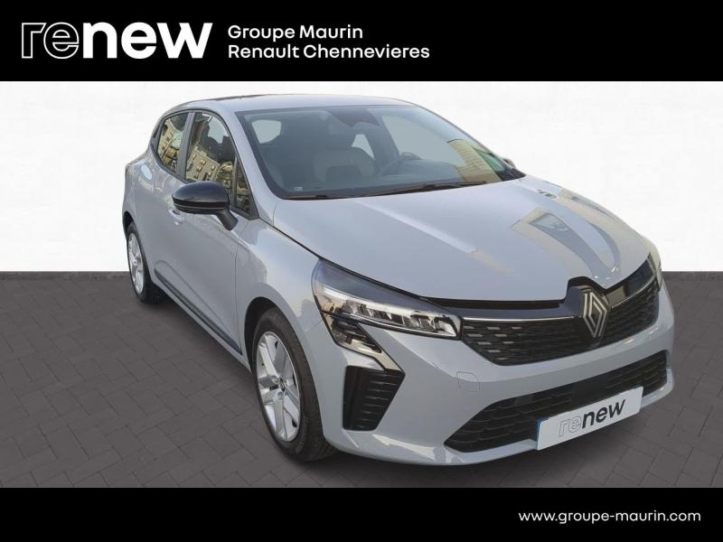 RENAULT Clio d’occasion à vendre à CHENNEVIÈRES-SUR-MARNE chez ADP - SOVEA 94 (Photo 3)