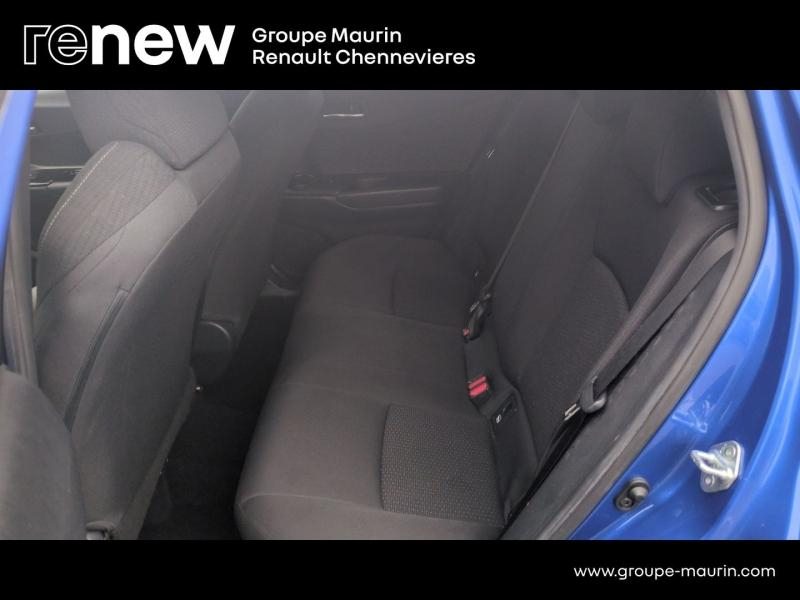 TOYOTA C-HR d’occasion à vendre à CHENNEVIÈRES-SUR-MARNE chez ADP - SOVEA 94 (Photo 11)