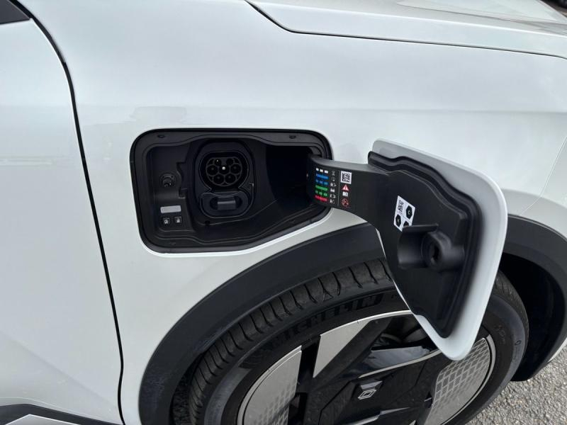 RENAULT Scenic d’occasion à vendre à CHENNEVIÈRES-SUR-MARNE chez ADP - SOVEA 94 (Photo 15)