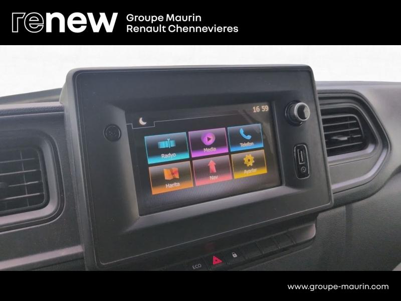 RENAULT Master Benne VUL d’occasion à vendre à CHENNEVIÈRES-SUR-MARNE chez ADP - SOVEA 94 (Photo 9)