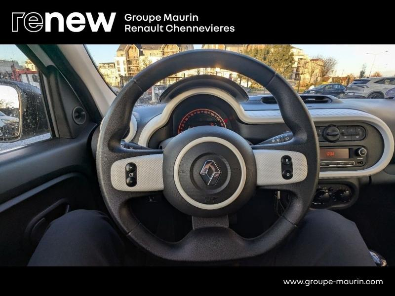 RENAULT Twingo d’occasion à vendre à CHENNEVIÈRES-SUR-MARNE chez ADP - SOVEA 94 (Photo 14)