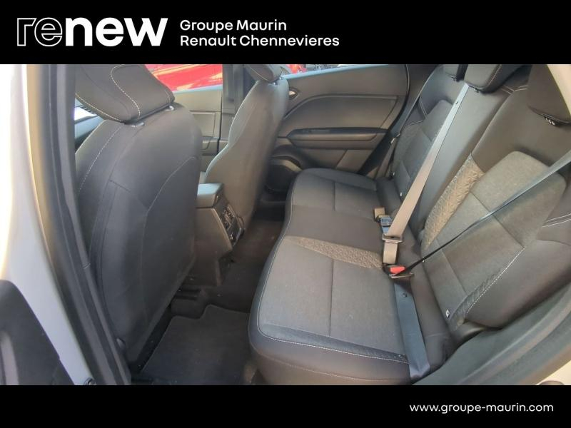 RENAULT Captur d’occasion à vendre à CHENNEVIÈRES-SUR-MARNE chez ADP - SOVEA 94 (Photo 10)