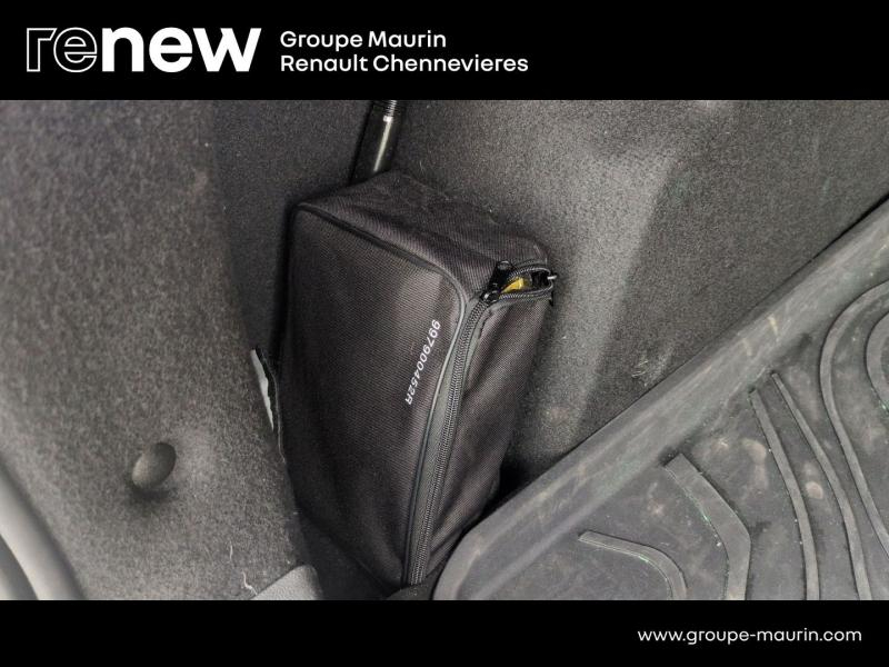 DACIA Duster d’occasion à vendre à CHENNEVIÈRES-SUR-MARNE chez ADP - SOVEA 94 (Photo 11)