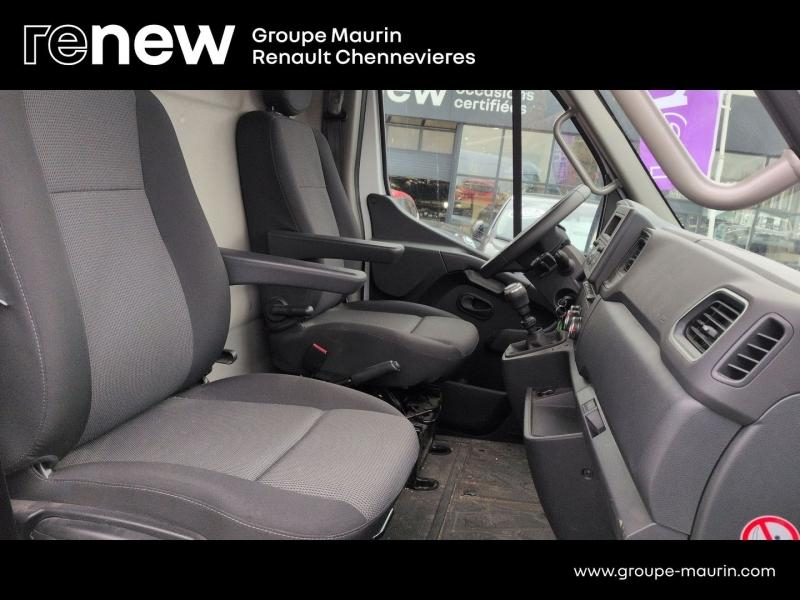 RENAULT Master Fg VUL d’occasion à vendre à CHENNEVIÈRES-SUR-MARNE chez ADP - SOVEA 94 (Photo 12)