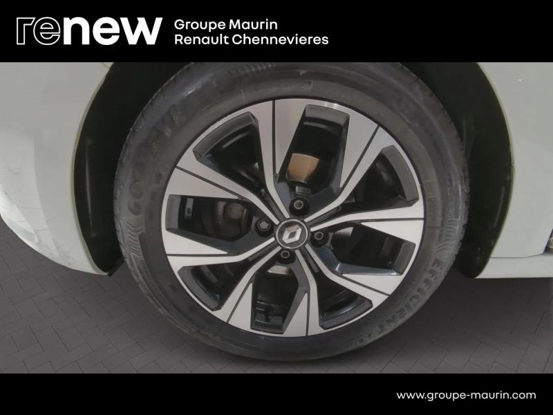 RENAULT Clio d’occasion à vendre à CHENNEVIÈRES-SUR-MARNE chez ADP - SOVEA 94 (Photo 13)