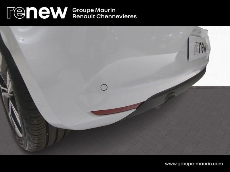 RENAULT Clio d’occasion à vendre à CHENNEVIÈRES-SUR-MARNE chez ADP - SOVEA 94 (Photo 18)